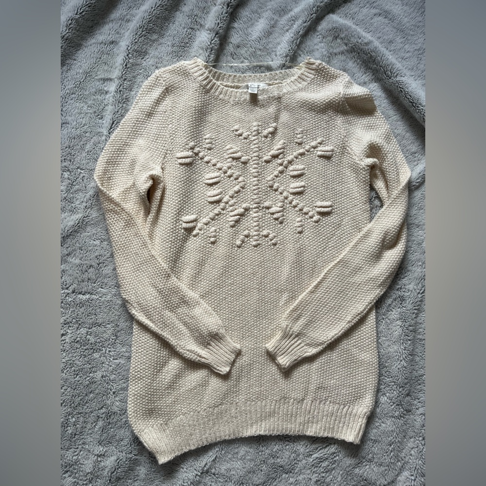Worn only once cream size small Lauren Conrad brand snowflake sweater